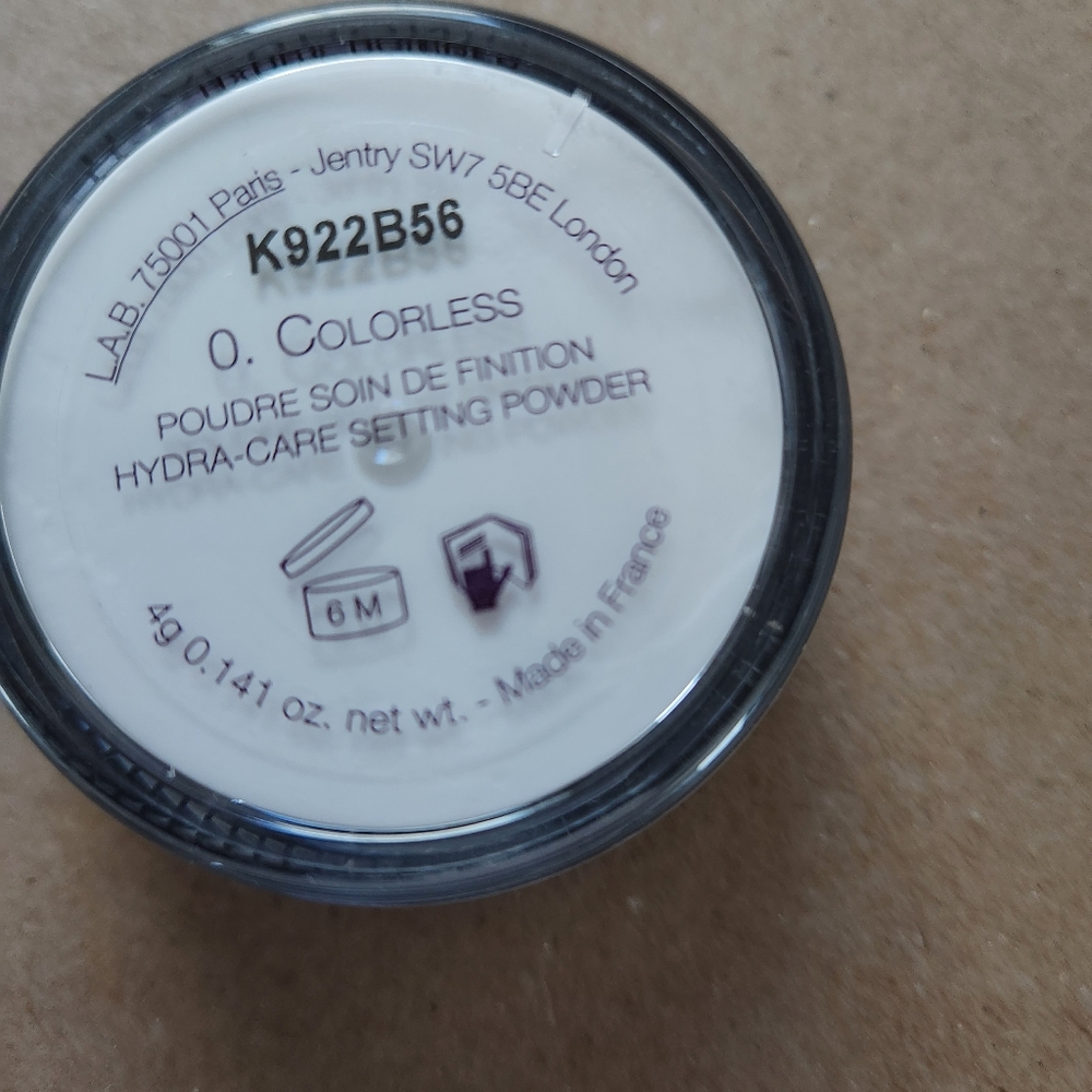 By Terry Travel Size Hyaluronic Hydra Veil Loose Powder Host Pick - Picture 4 of 9